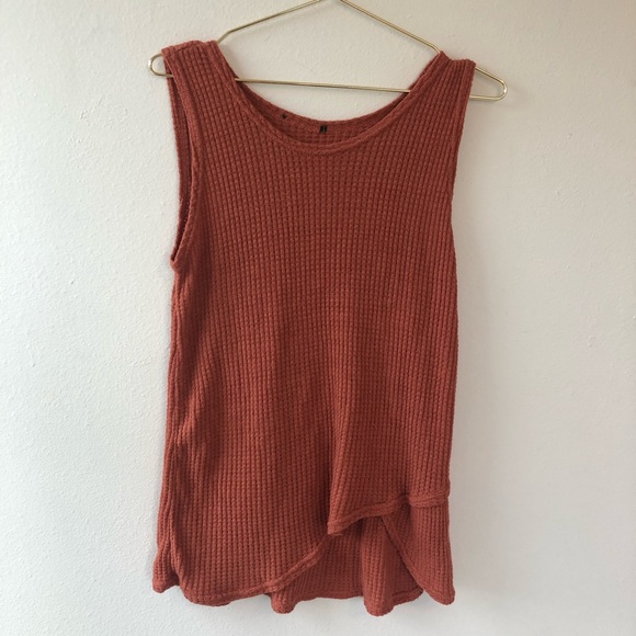 Asymmetrical Rust Colored Top - Picture 2 of 3